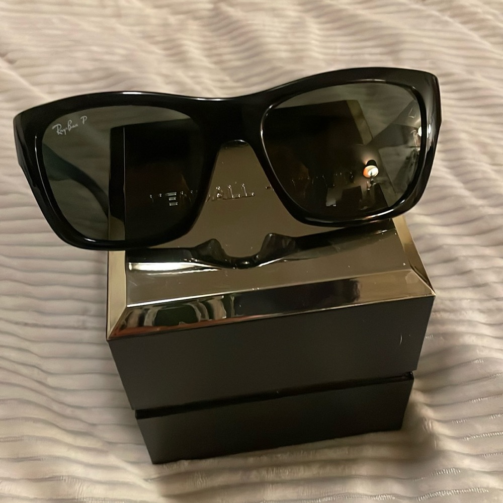 Ray Ban sunglasses